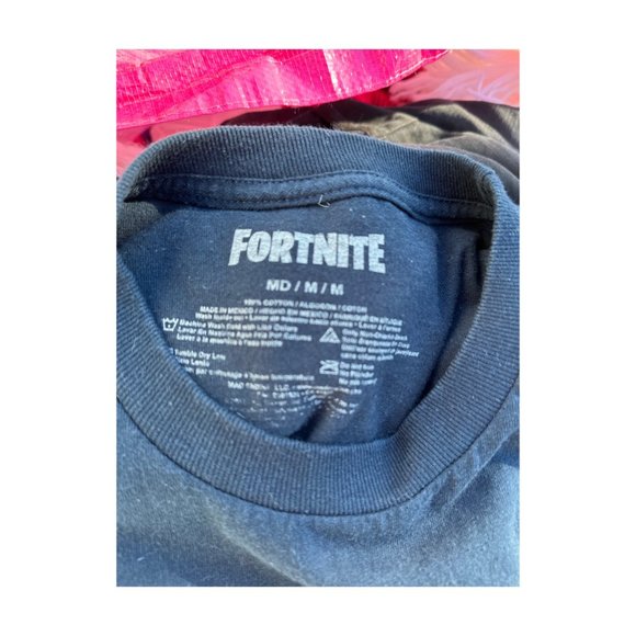 Fortnite Graphic Tee Shirt T-Shirt Sz Boys Medium 100% Cotton - Picture 4 of 4
